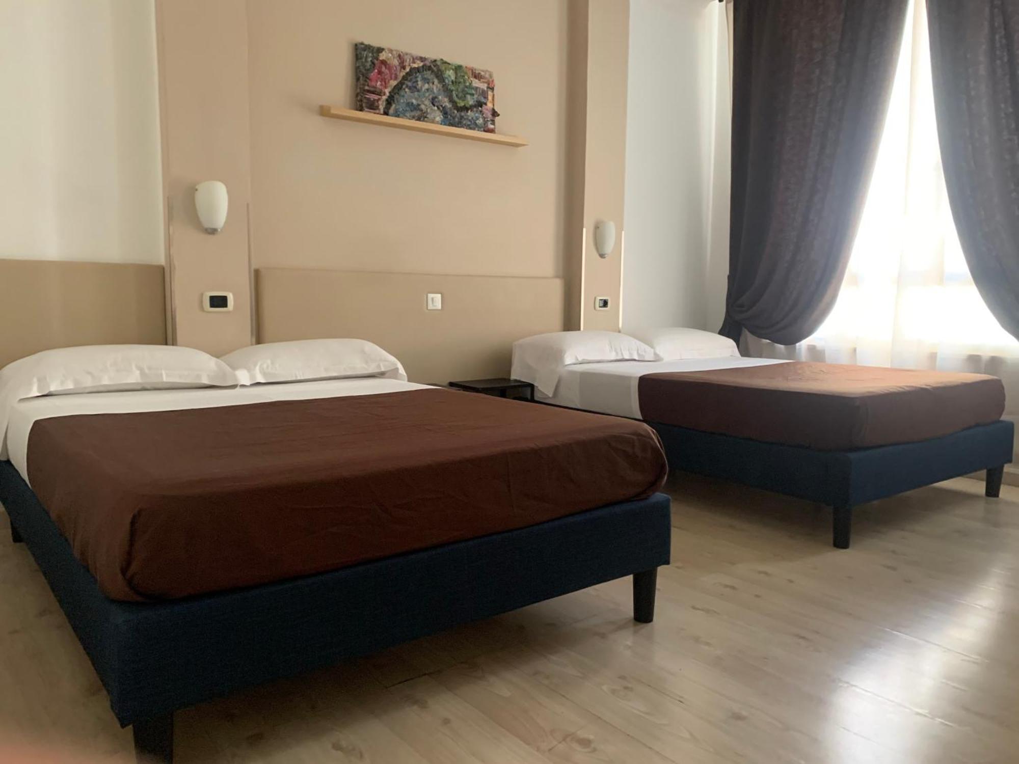 Hotel Indipendenza Róma Kültér fotó