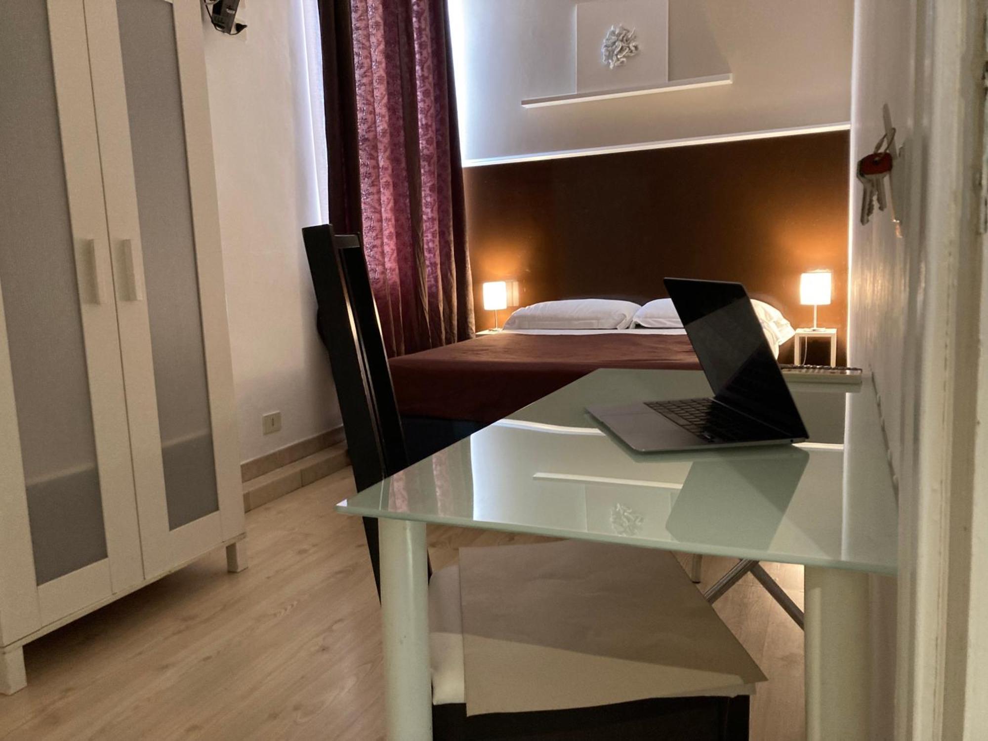 Hotel Indipendenza Róma Kültér fotó