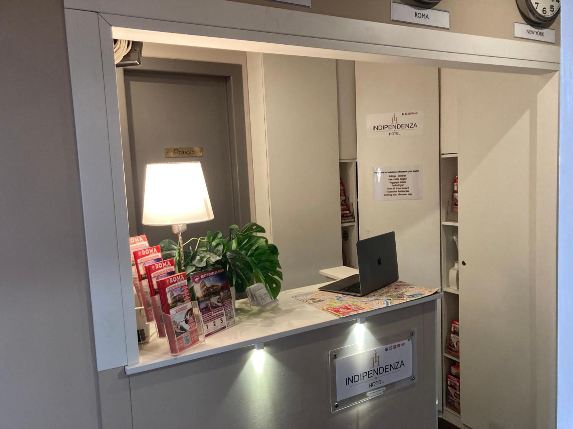 Hotel Indipendenza Róma Kültér fotó