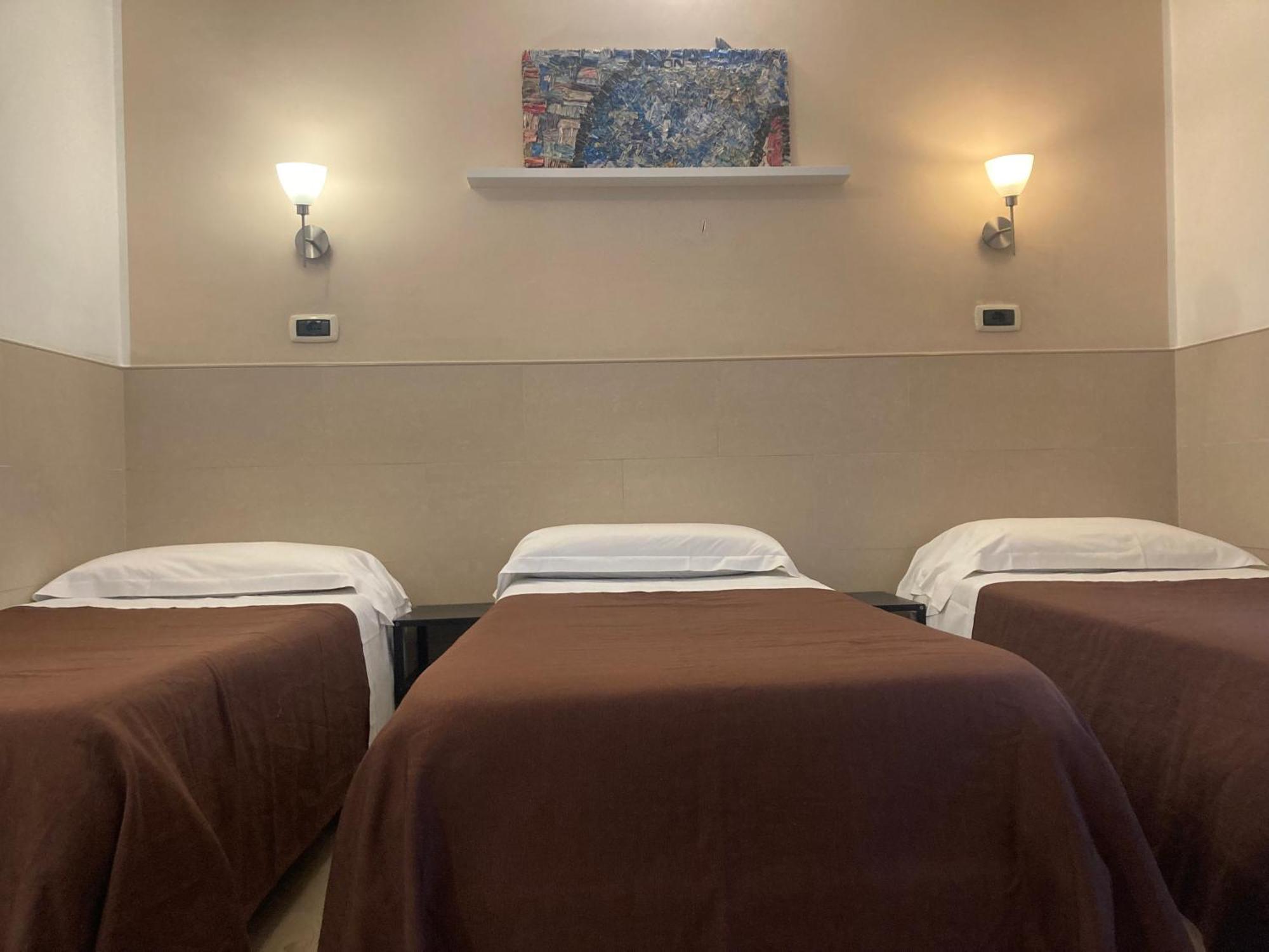 Hotel Indipendenza Róma Kültér fotó