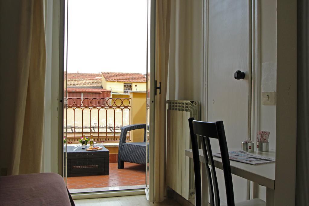 Hotel Indipendenza Róma Kültér fotó